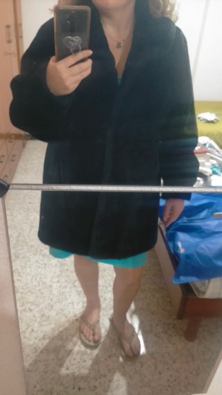 Abrigo pelo negro talla 44
