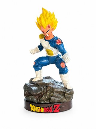 Figura Vegeta Super Saiyan Dragon Ball Z