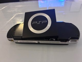 PSP 2000 Nero + 3 UMD