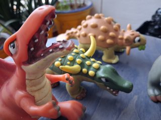 Colección "El mundo de los dinos", infantil.