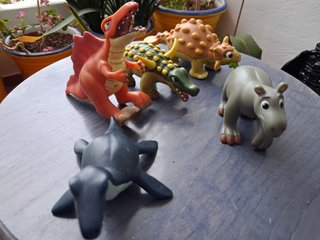 Colección "El mundo de los dinos", infantil.
