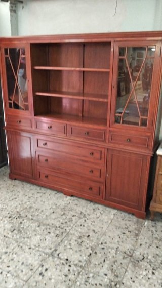 Mueble muy bonito perfecto de 185 de frente
