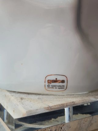 Figura de porcelana Galicia Galos