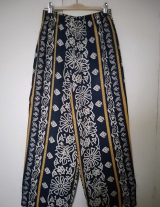 Pantalones anchos