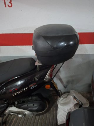 Kymco Vitality 49c Scooter Negra