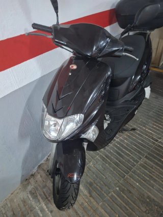 Kymco Vitality 49c Scooter Negra