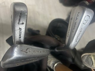 Bolsas y palos de golf