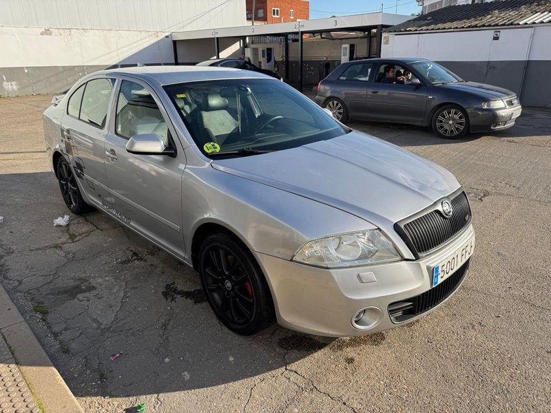 Skoda Octavia 2007 - foto 1