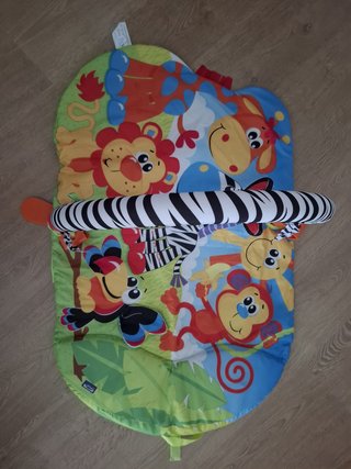 Alfombra de juego para bebé con arco