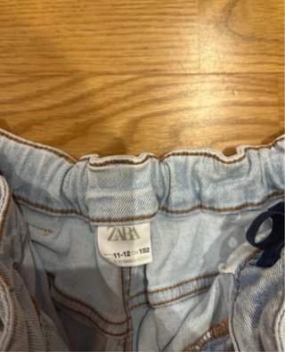 Pantalones cortos vaqueros rotos