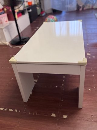 Mesa blanca de centro