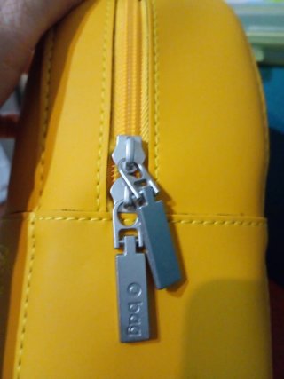 Zainetto O bag giallo nuovo