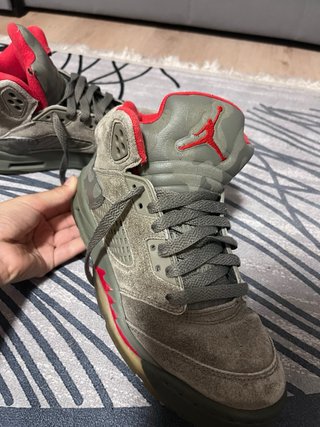 Air Jordan 5 Retro Gris Rojo