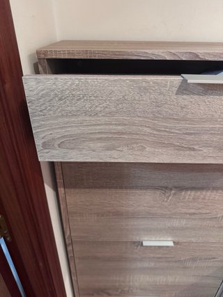 Zapatero de madera