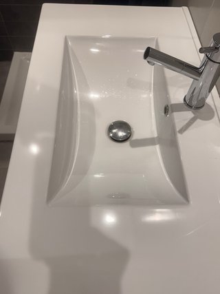 Mueble de baño madera y cristal