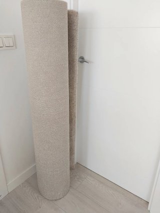 Alfombra beige Stoense Ikea. Modelo 133x195cm