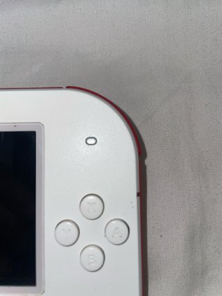 Nintendo 2DS Bianca e rossa