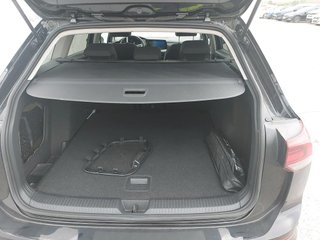 Volkswagen GOLF Life 1.0 TSI 81kW 110CV Variant (2023)