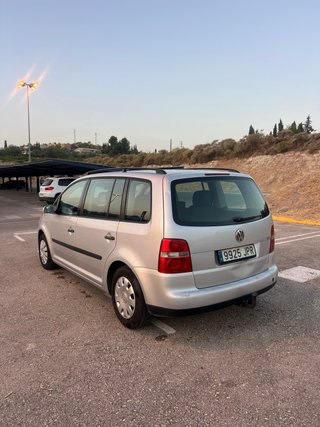 Volkswagen Touran 2005