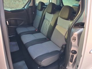 Peugeot patner  2017