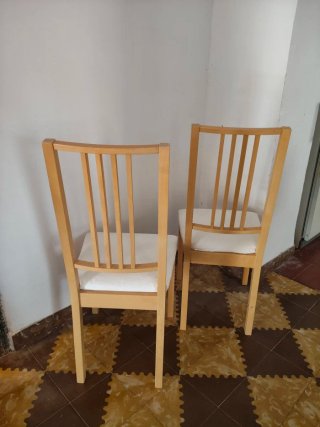 2 Sillas de comedor