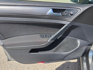 Volkswagen Golf VII Advance 1.4 TSI 125CV DSG