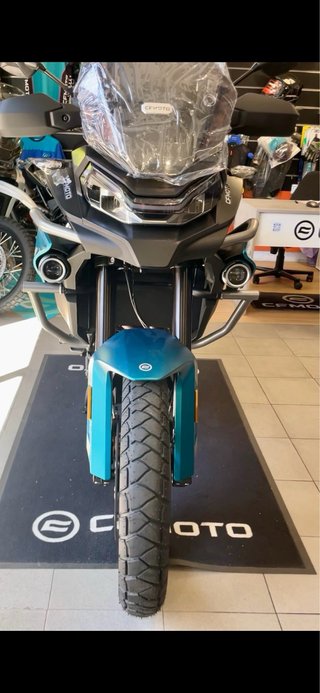 CFMOTO 800 MT ES
