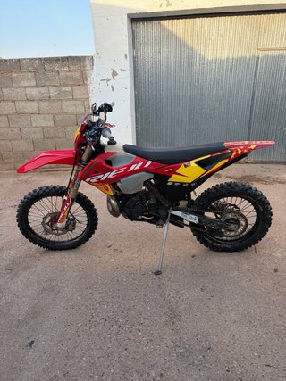 Rieju SixDays mr 300