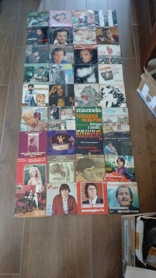 Lotto Vinili Italiani Anni '70/'80 a 5 euro cad.