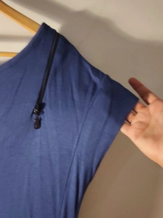 Vestido azul Stradivarius con cremallera