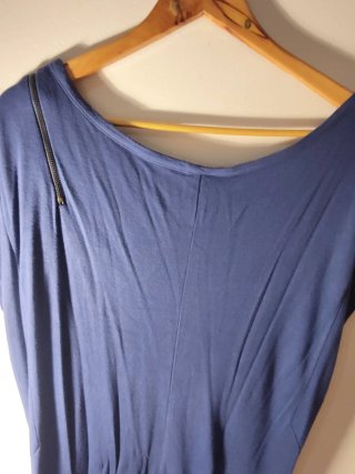 Vestido azul Stradivarius con cremallera