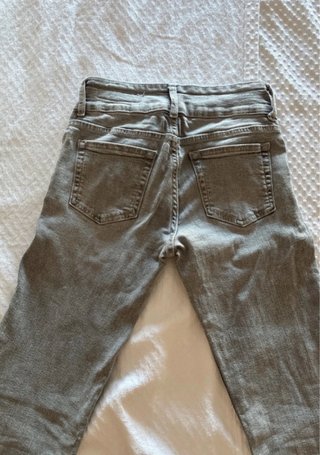 Pantalones vaqueros Bershka grises bootcut/flare