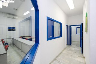 Local comercial en venta en Pajaritos - Plaza de Toros en Granada