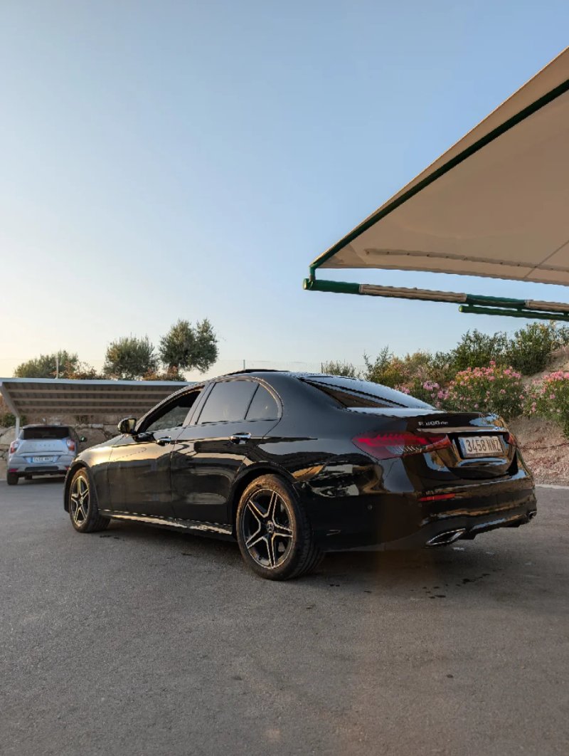 Mercedes Clase E 300de 4MATIC | 306 CV | FULLEXTRA - foto 1