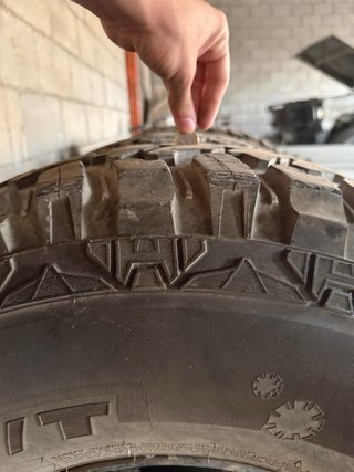 Ruedas 35 con Llantas