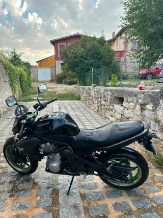 Kawasaki ER6n 650 Se vende o se cambia
