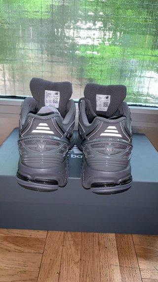 Zapatillas New Balance 1906R Gris/Plata