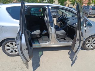 Opel Meriva 2010