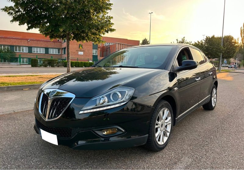 Lancia Delta 2009 - foto 1