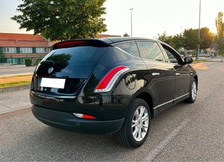 Lancia Delta 2009