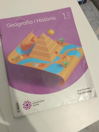Libros de texto 1ero ESO. Instituto Badalona VII .