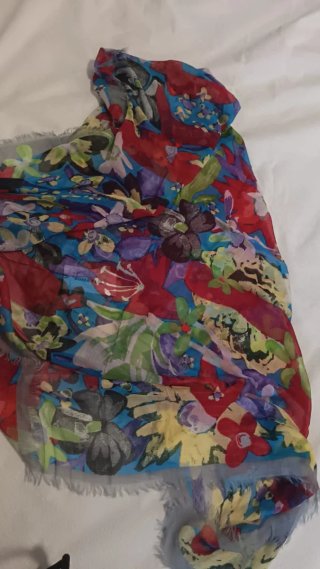 Pañuelo Bimba y Lola estampado floral