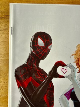 Comics USA Miles Morales: Spider-Man Leirix Ltd.