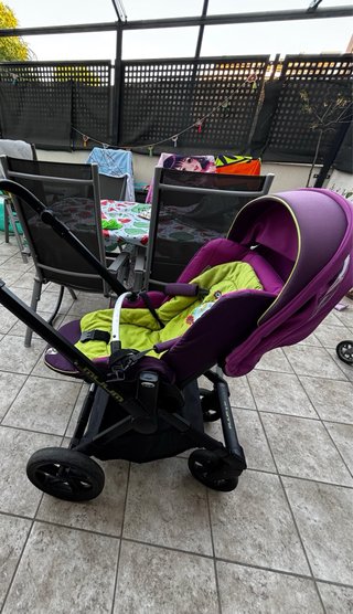 Carrito Jané Muum con bolsa a juego y cambiador