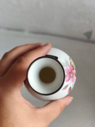 Jarrón porcelana plata decorado a mano