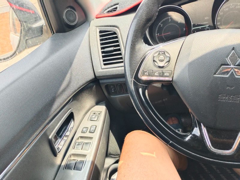 Mitsubishi ASX 2018 - foto 1