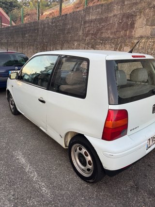 SEAT Arosa 2001