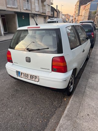 SEAT Arosa 2001