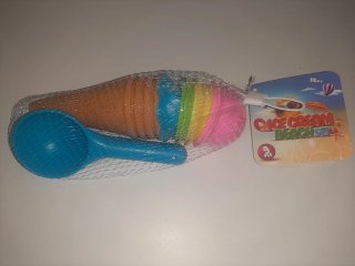Set de moldes helados para playa
