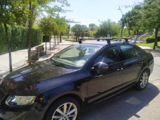 Barras de techo Cruz Skoda Octavia III